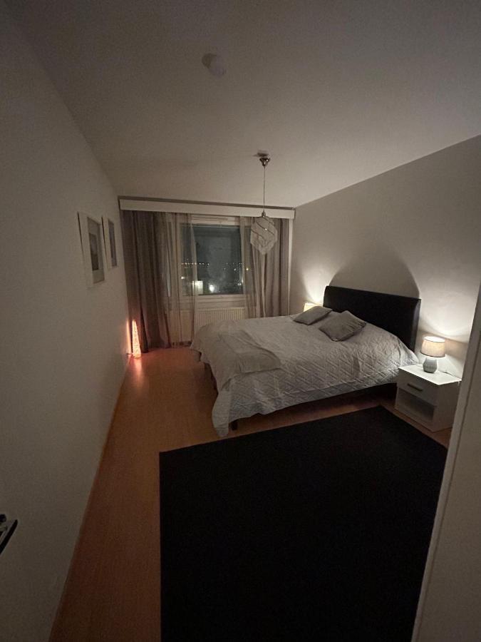 Keskustan Tilava Kaksio Lägenhet Rovaniemi Exteriör bild