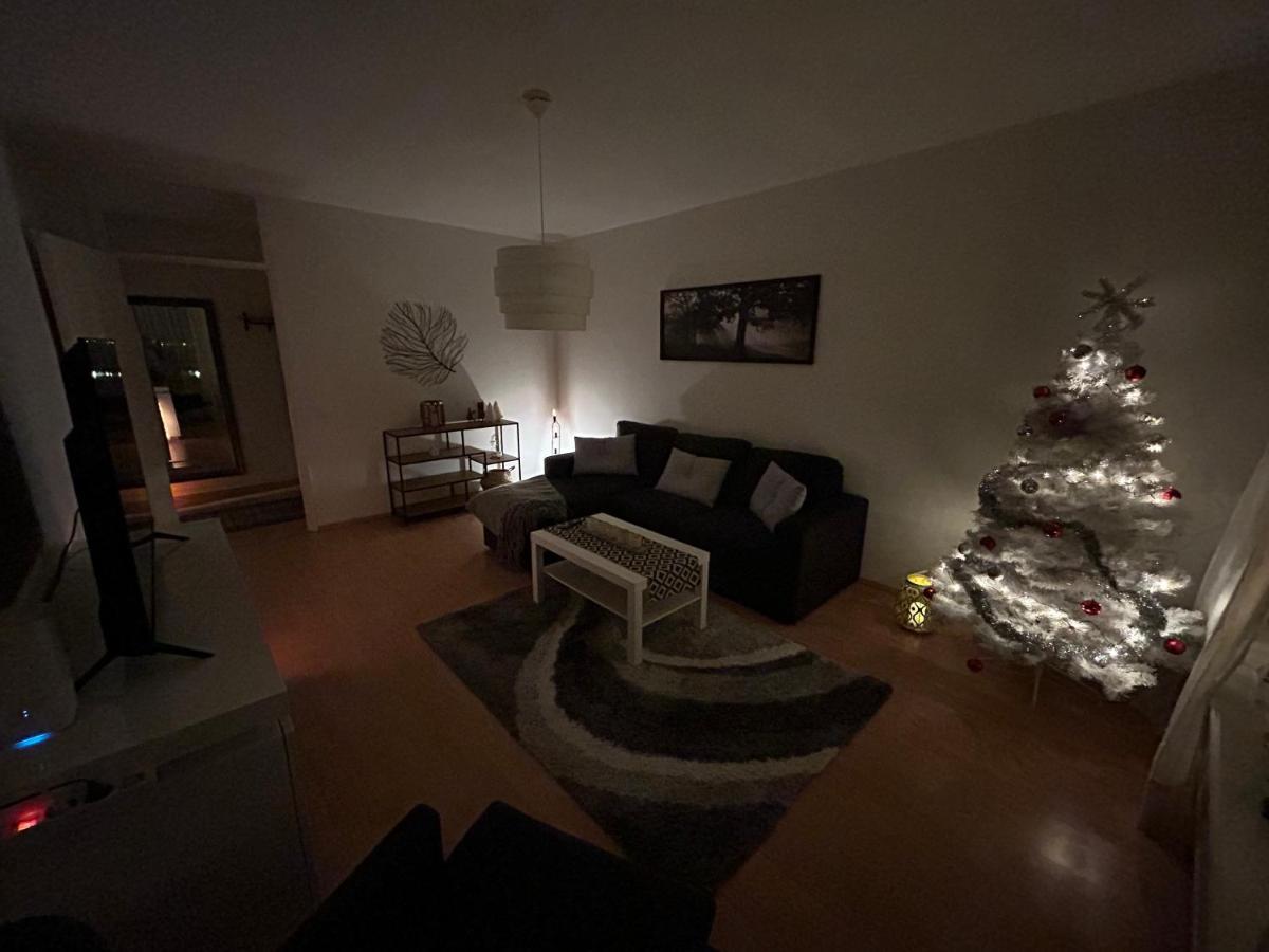 Keskustan Tilava Kaksio Lägenhet Rovaniemi Exteriör bild